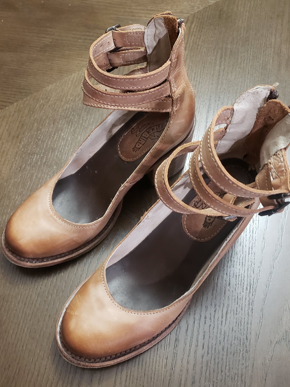 Freebird by Steven Randi Women's Tan Leather Ankle-Strap Block Heels Size 6 - Picture 3 of 9